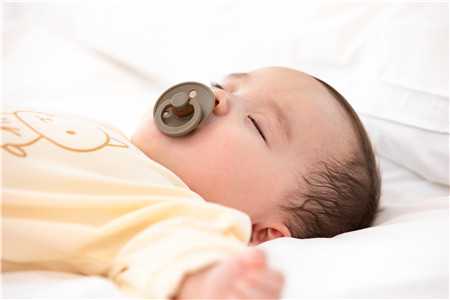供卵女孩一般多大，小儿感冒咳嗽流鼻涕怎么治 宝宝感冒怎么治疗